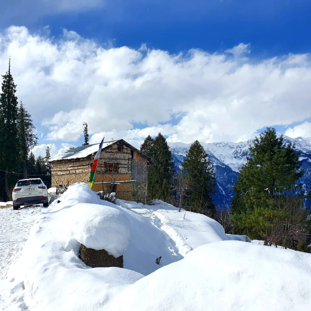 offbeat Himachal experiential holidays with YoloO Life old traditional stone and wood house in himachal pradesh